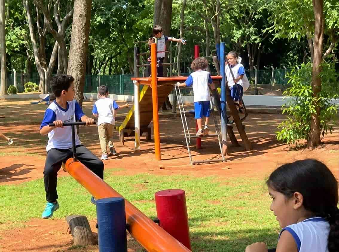 Cidade da Criança recebe alunos em atividade de turismo pedagógico em Araçatuba cidade crianca ata
