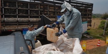 coleta de embalagens de agrotoxicos