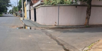 rua do bairro Castelo Branco em Aracatuba