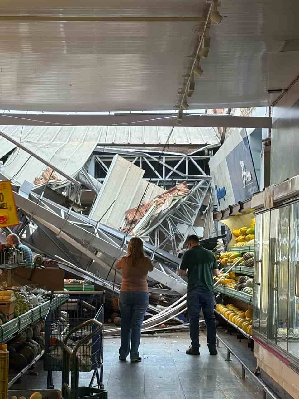 PM confirma uma morte e 3 feridos no desabamento de teto de mercado em Araçatuba telhado Rondon