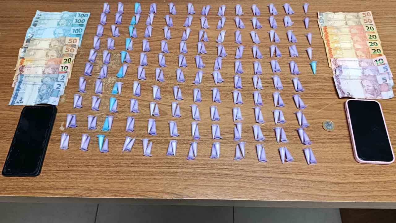 Polícia detém duas jovens por tráfico de drogas e associação criminosa em Araçatuba trafico sj